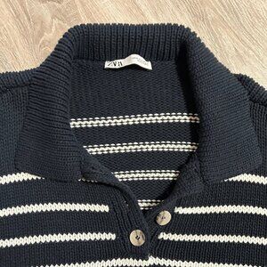 Zara Cable Knit Cropped Sweater